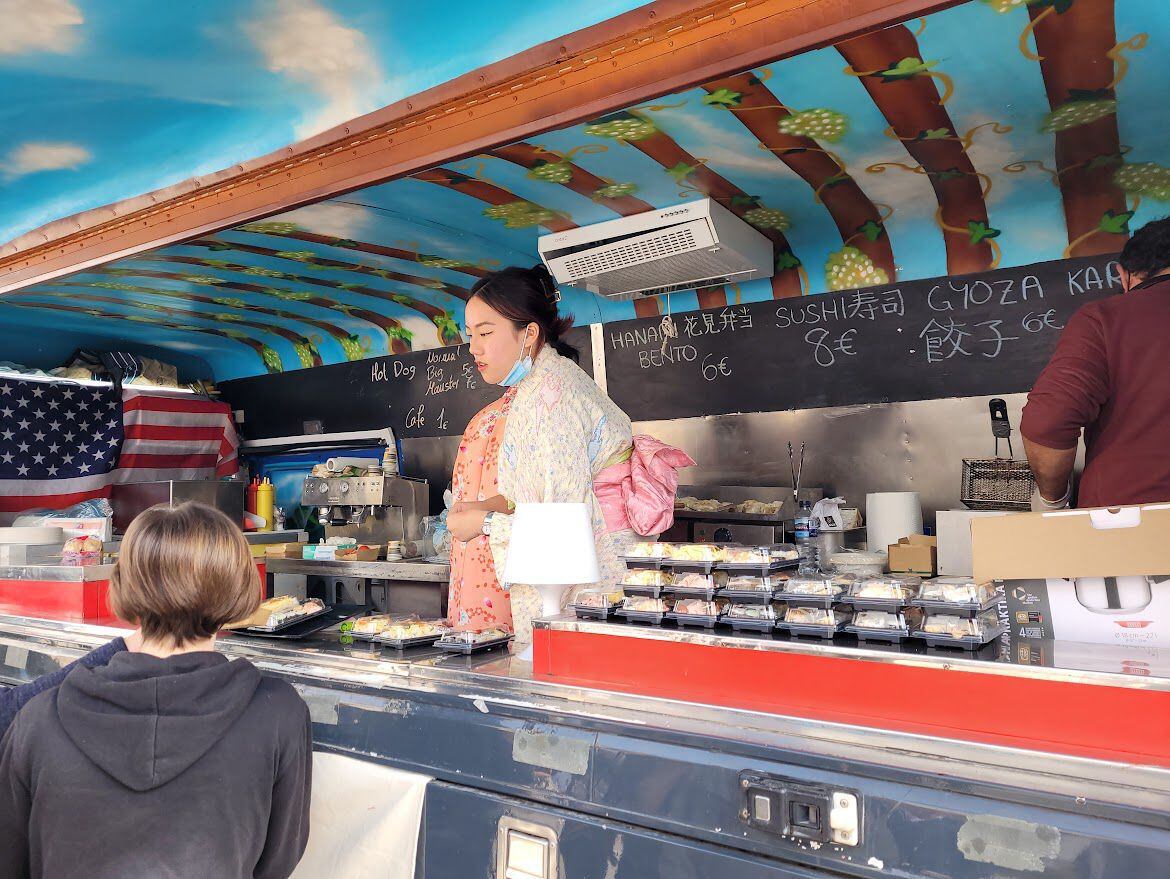 Un 'food truck' de comida japonesa en la pasada edición del festival Sakura.