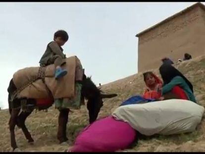 Cientos de fallecidos por deslizamientos de tierras en Afganistán.