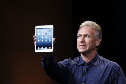 La tableta iPad Mini, presentada por Schiller.