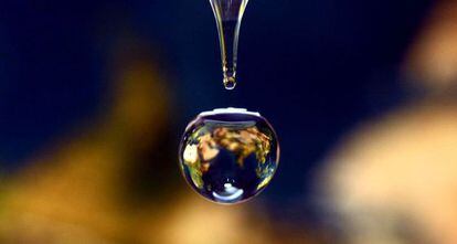 El valor simbólico del agua como recurso básico dificulta los planes para su privatización puestos en marcha.