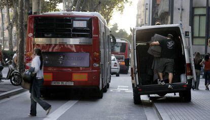 Una furgoneta de repartiment de mercaderies a Barcelona.