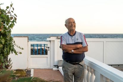 Anastasio Barreto Morín, lanzaroteño que emigró a Argentina en 1951, en su casa del pueblo marinero de Punta Mujeres.