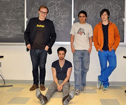 De izquierda a derecha, Maxwell, Daniel, Raphael e Ilya, creadores de la red social Diaspora.