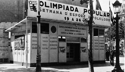 Puesto de la Olimpiada Popular para atender a los deportistas en Barcelona en 1936. 