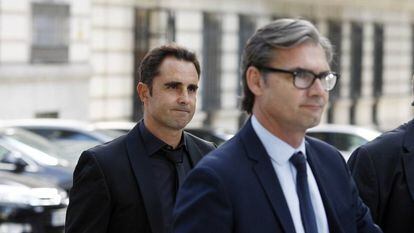 Herve Falciani (izquierda), en 2018, ante la Audiencia Nacional.