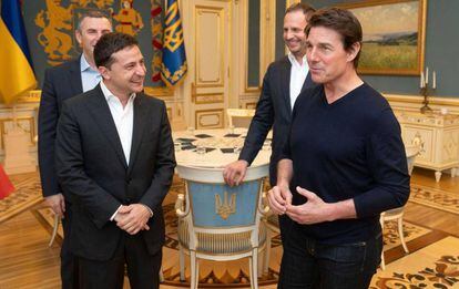 Vladímir Zelenski, con Tom Cruise.