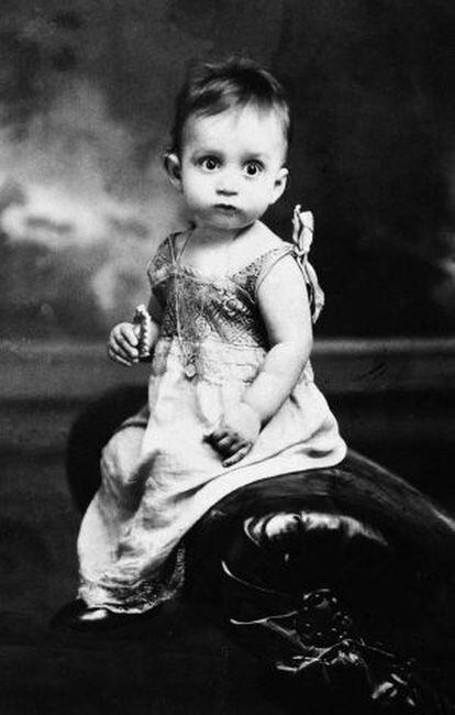 Fotografía del año 1928, del archivo familiar de Margarita Márquez Caballero en la que se observa al escritor colombiano Gabriel García Márquez a la edad de un año.