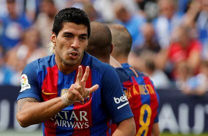 El jugador del Barcelona Luis Suarez celebrant el seu gol.