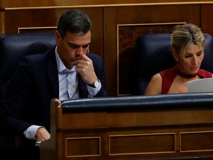 Pedro Sánchez y Yolanda Díaz, en el Congreso este jueves.