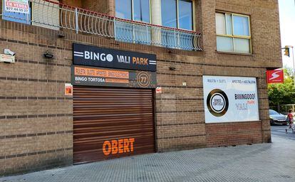 El bingo de Tortosa donde una mujer fue asesinada de un disparo y un cliente resultó herido el lunes, en la provincia de Tarragona.