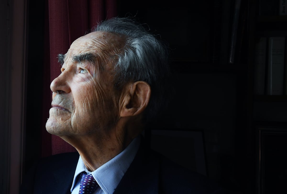 En el elogio de Robert Badinter |  Internacional