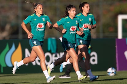 La selección brasileña, en un entrenamiento antes del Mundial femenino.