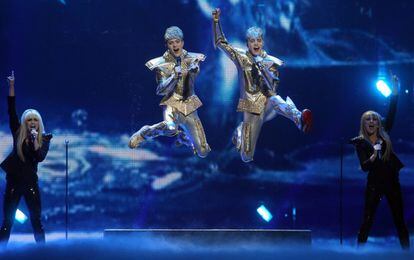 Los gemelos irlandeses Jedward han vuelto por segundo año consecutivo a Eurovisión después de su octava posición en 2011 en el festival celebrado en Alemania.