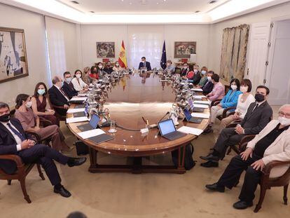 Foto de todos los ministros tras la remodelación del Gobierno el 13 de julio de 2021, en Madrid