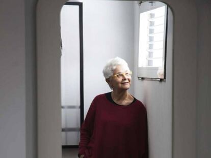 Liliana Porter, fotografiada en la galer&iacute;a Espacio M&iacute;nimo de Madrid.