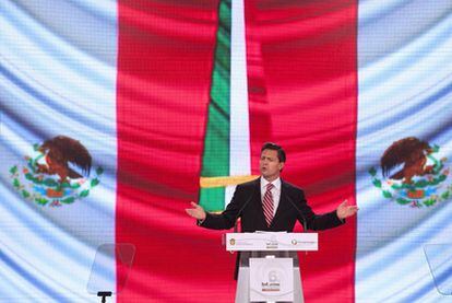 El candidato del PRI mejor situado, Enrique Peña Nieto, durante una intervención pública el 5 de septiembre en Toluca.
