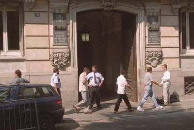 Entrada de la sede de la CNMV, en el paseo de la Castellana de Madrid.