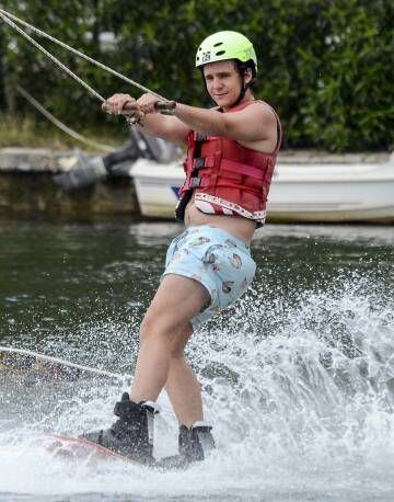 Felipe Juan Froilán Marichar Borbón, durante su visita al Mallorca Wakepark de Alcúdia.