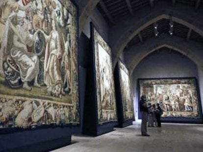 Sala de tapices de Leclerc y Eggermans del museo catedralicio inaugurado en Sig&uuml;enza con la serie dedicada a Palas Atenea.