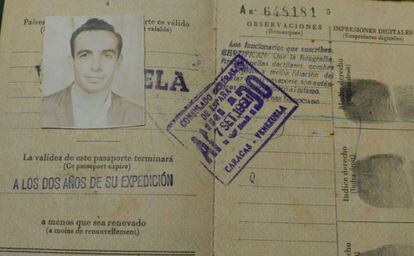 El pasaporte español de Ernesto cuando migró a Venezuela, a los 23 años, a bordo del barco 'Lucania'.