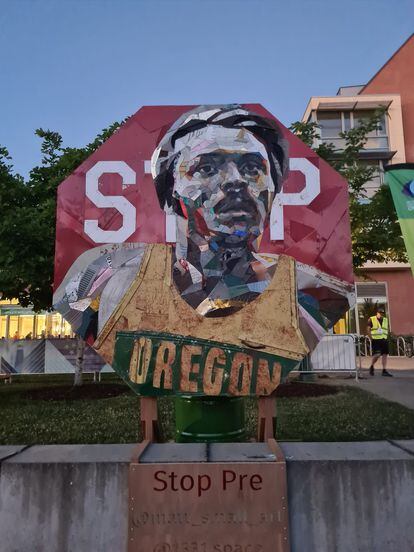 Escultura en homenaje al atleta Steve Prefontaine en el campus de Oregón.