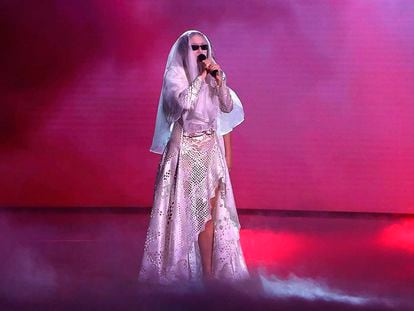 Rigoberta Bandini canta "Ay mama" en la segunda semifinal del Benidorm Fest.