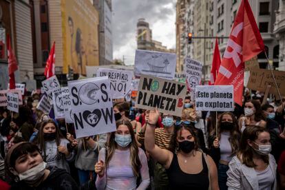 Manifestación de la Huelga Global por el Clima este viernes en Madrid.