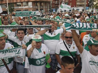 Manifestación de aficionados del Elche el pasado 2 de julio.