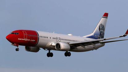 Un Boeing 737-800 de la aerolínea Norwegian.
