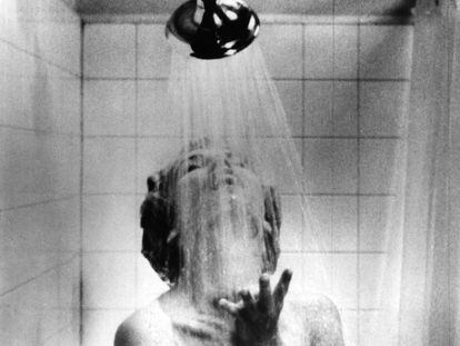 Janet Leigh, en la escena de la ducha en 'Psicosis'