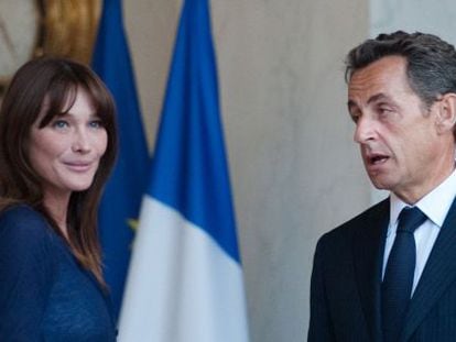 Nicolas Sarkozy y  Carla Bruni en julio de 2010. 