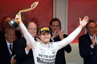 Rosberg celebra la victoria en Mónaco