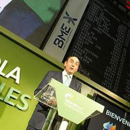 Iberdrola absorbe su filial 'verde' y diluye ligeramente a sus accionistas