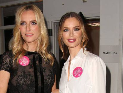 Keren Craig y Georgina Chapman, creadoras de Marchesa, en un desfile en Nueva York en febrero de 2017.