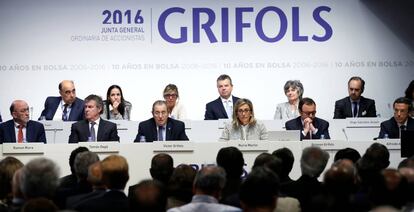 Imagen de la junta de accionistas de Grifols.