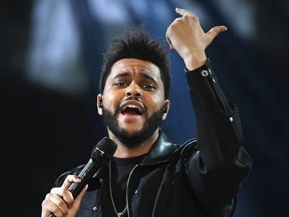 The Weeknd en una actuación en París