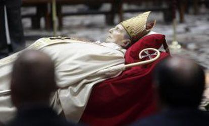 Capilla ardiente del cardenal italiano Carlo Maria Martini, exponente del ala progresista de la Iglesia cat&oacute;lica.