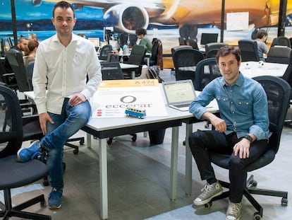 Daniel Díaz e Ivan Luarca, dos de los fundadores de Eccocar en sus oficinas en Madrid. 