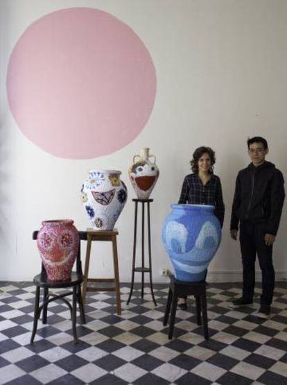 Ángela Cuadra y Kato en la exposición 'Raison d’etre', en Salón.
