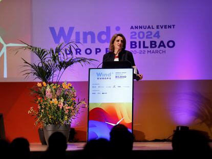 La vicepresidenta tercera del Gobierno y ministra para la Transición Ecológica y el Reto Demográfico, Teresa Ribera, este miércoles en Bilbao.