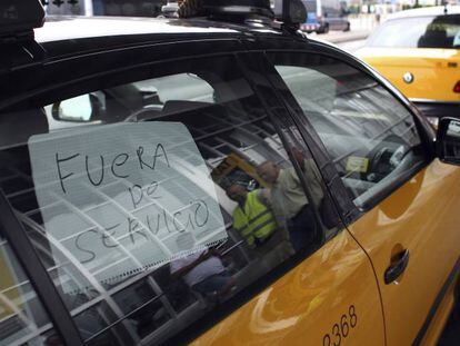 Taxis en huelga en el aeropuerto de Barcelona