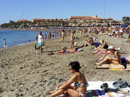 España perdió 196.000 turistas en agosto, algo inédito desde 2009