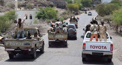 Tropas fieles al presidente Abd Rabbo Mansur Hadi, en Daleh (Yemen), el 30 de agosto de 2015. 