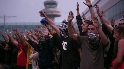 Protestas en el aeropuerto de El Prat (Barcelona), en octubre de 2019, impulsadas por Tsunami Democràtic tras la sentencia del 'procés'.