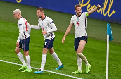 Harry Kane celebra el segundo gol de su equipo, en la prórroga.