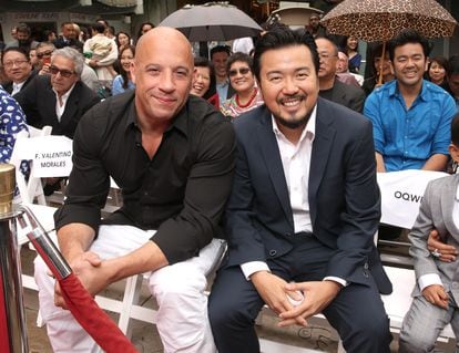 Vin Diesel y Justin Lin asisten a la fiesta por el 88 aniversario del Teatro Chino en Los Ángeles en 2015.