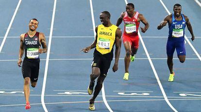 Bolt vence a De Grasse en su serie de los 200m