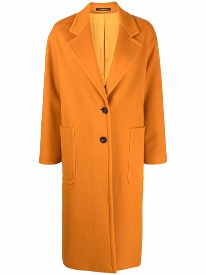 Si quieres un color vitaminado, apuesta por el naranja de este abrigo de corte clásico de Tagliatore.

De 679 a 543€