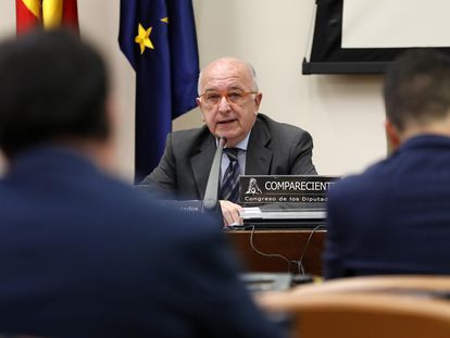 El ex vicepresidente de la Comisión Europea, Joaquín Almunia, en el Congreso de los Diputados.
