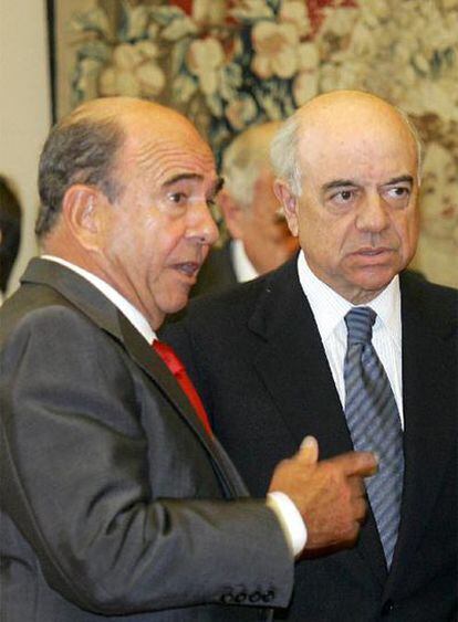 Emilio Botín, presidente del Santander, con Francisco González, presidente del BBVA.